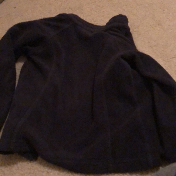 Selling Black Columbia Jacket Without Hood for $20.00 - Picture 4 of 4